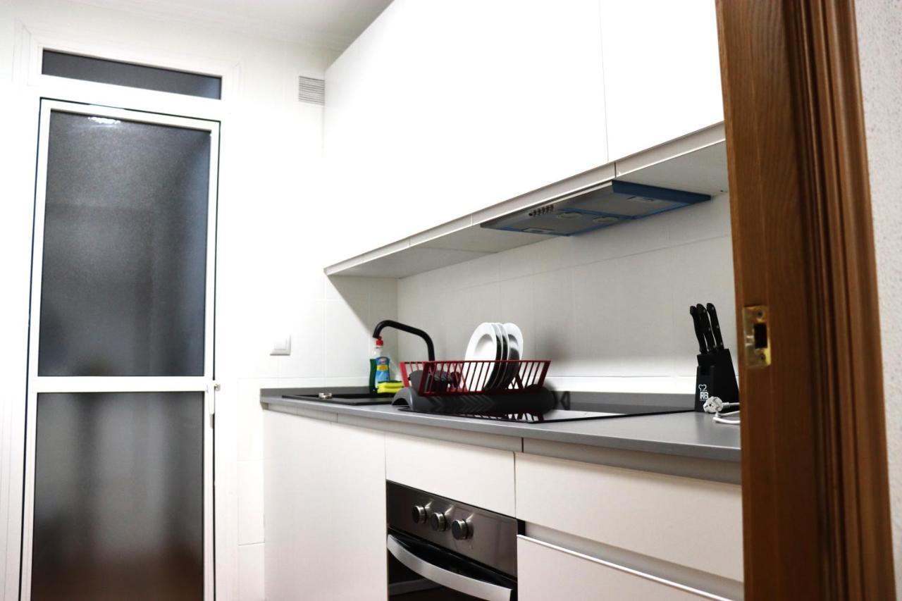 Nightinsevilla Juglar Free Parking Luaran gambar